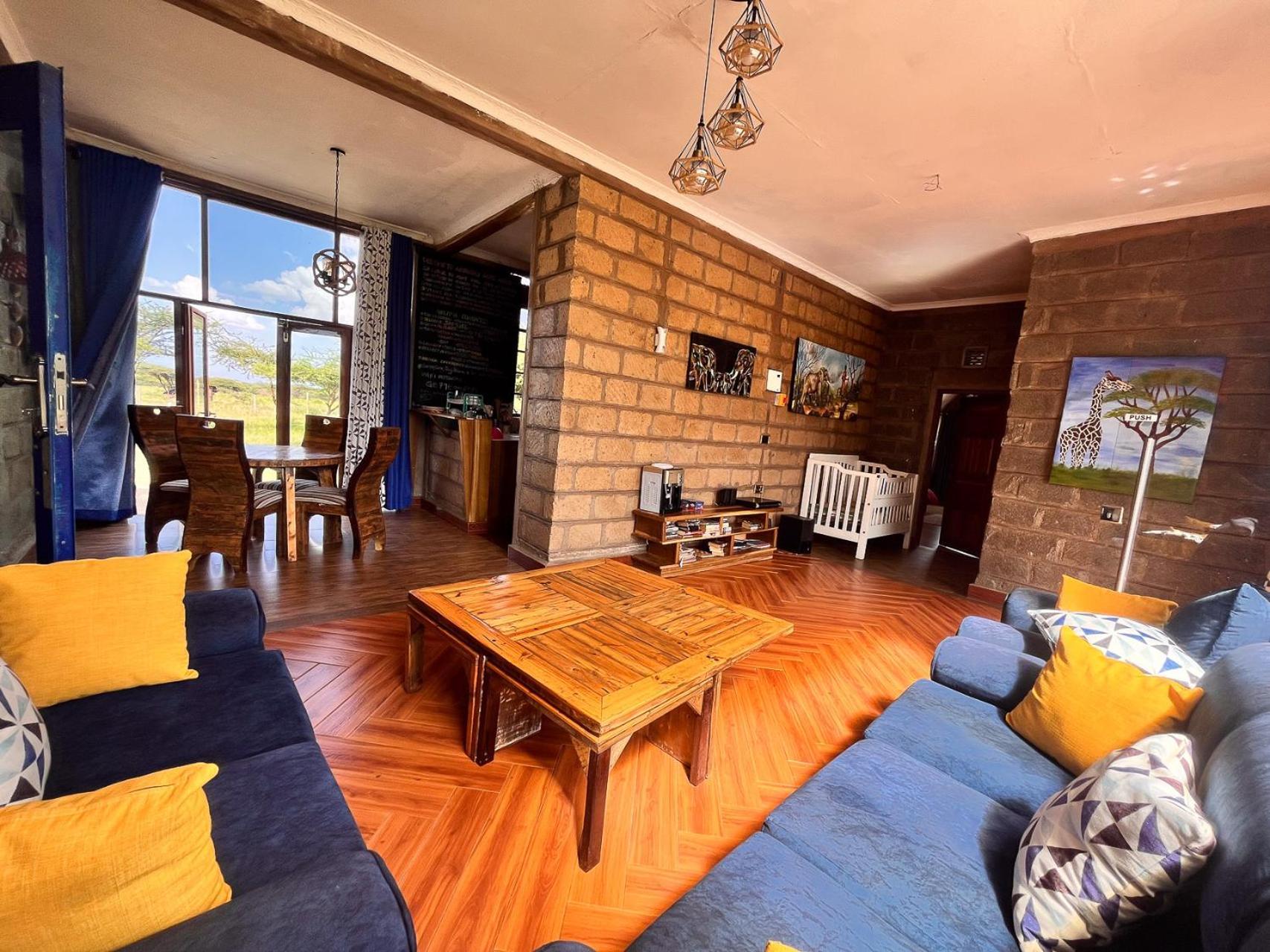 Amboseli Glass House Oloitokitok Экстерьер фото