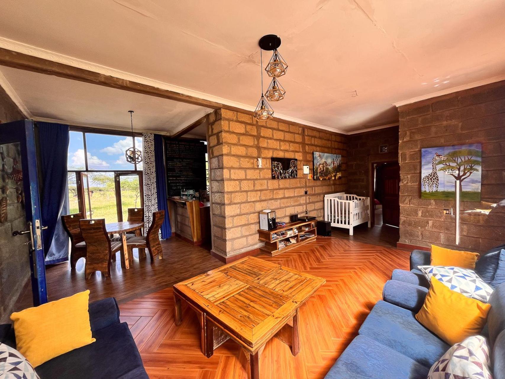 Amboseli Glass House Oloitokitok Экстерьер фото