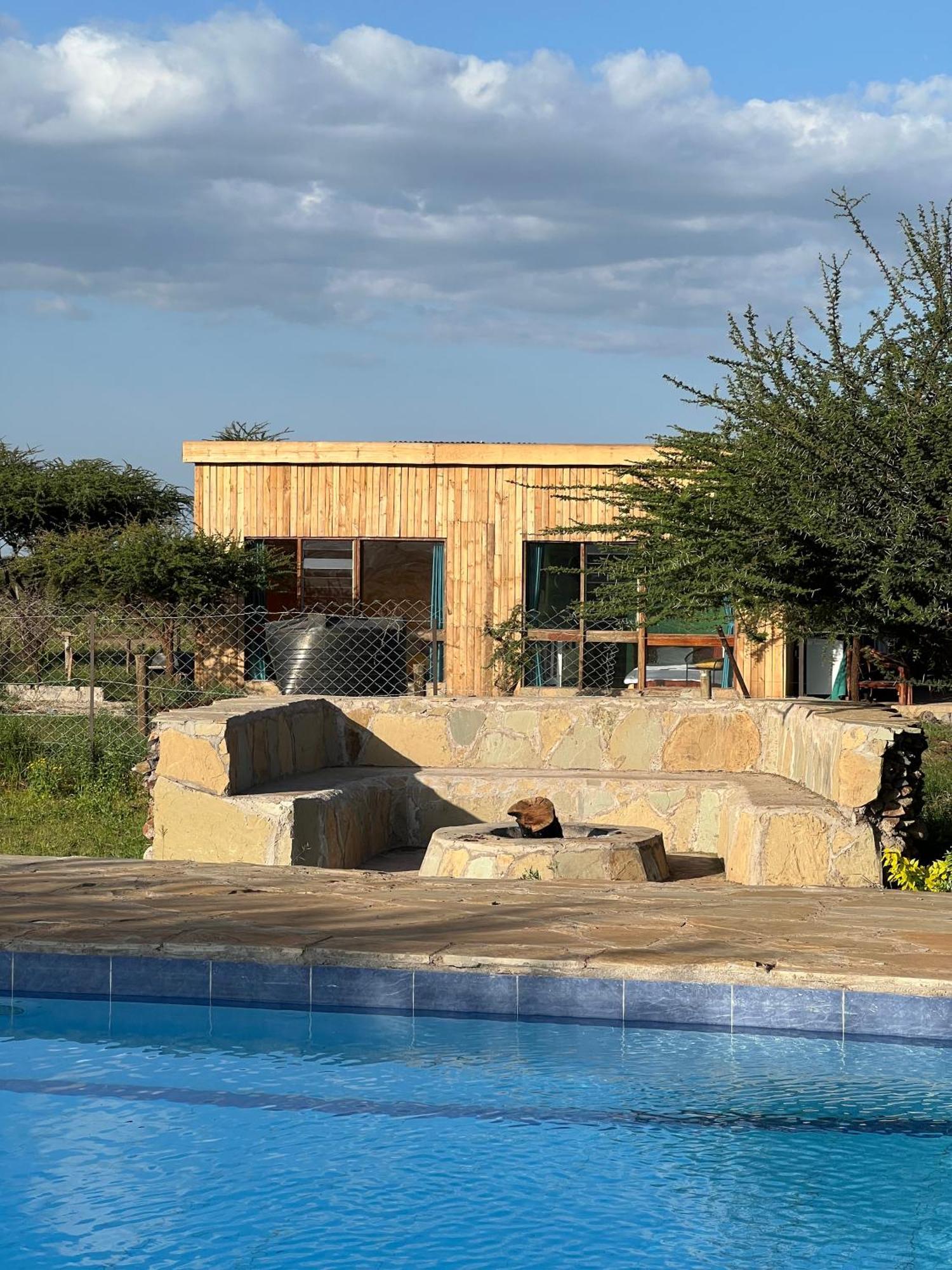 Amboseli Glass House Oloitokitok Экстерьер фото