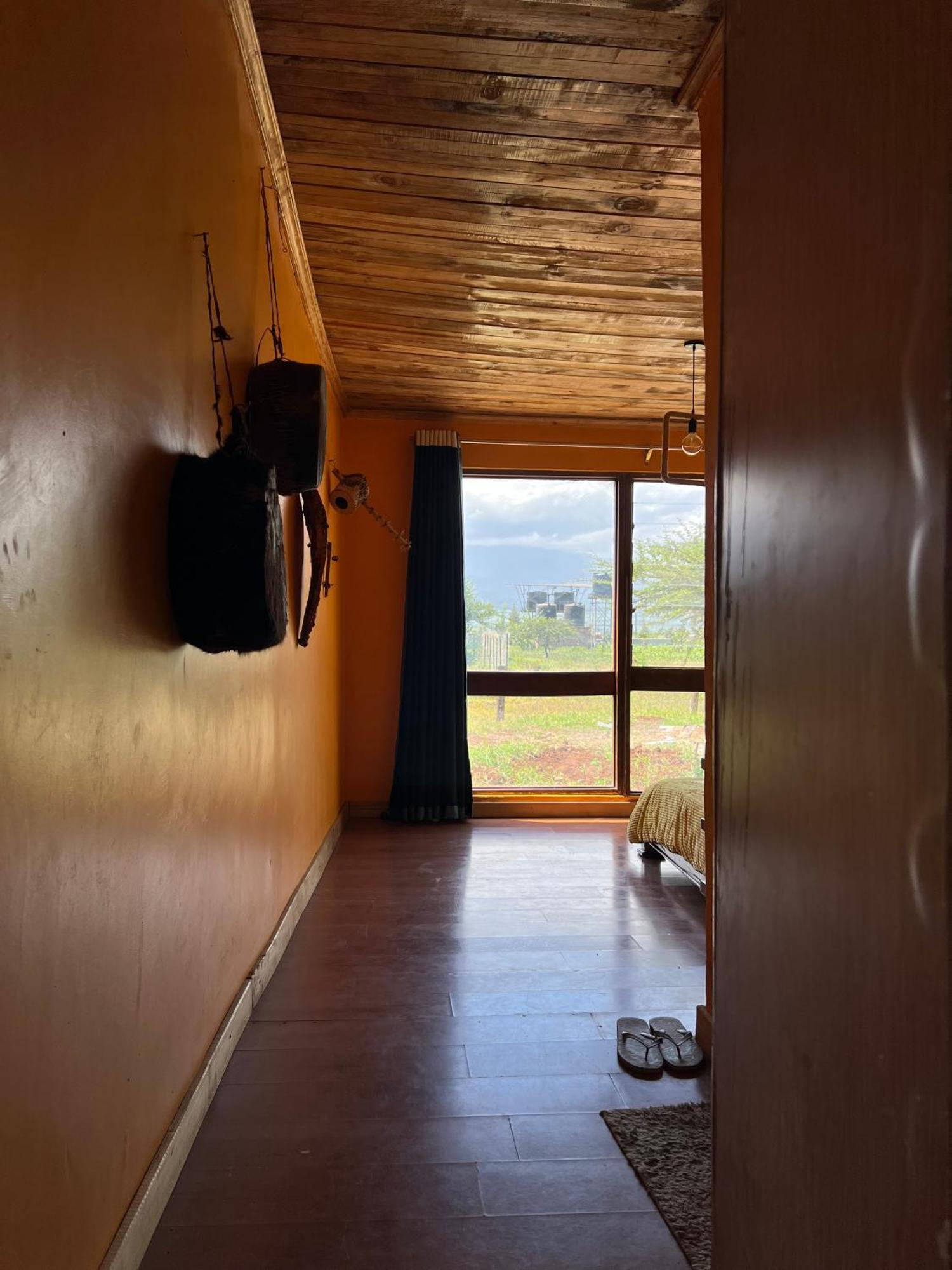 Amboseli Glass House Oloitokitok Экстерьер фото