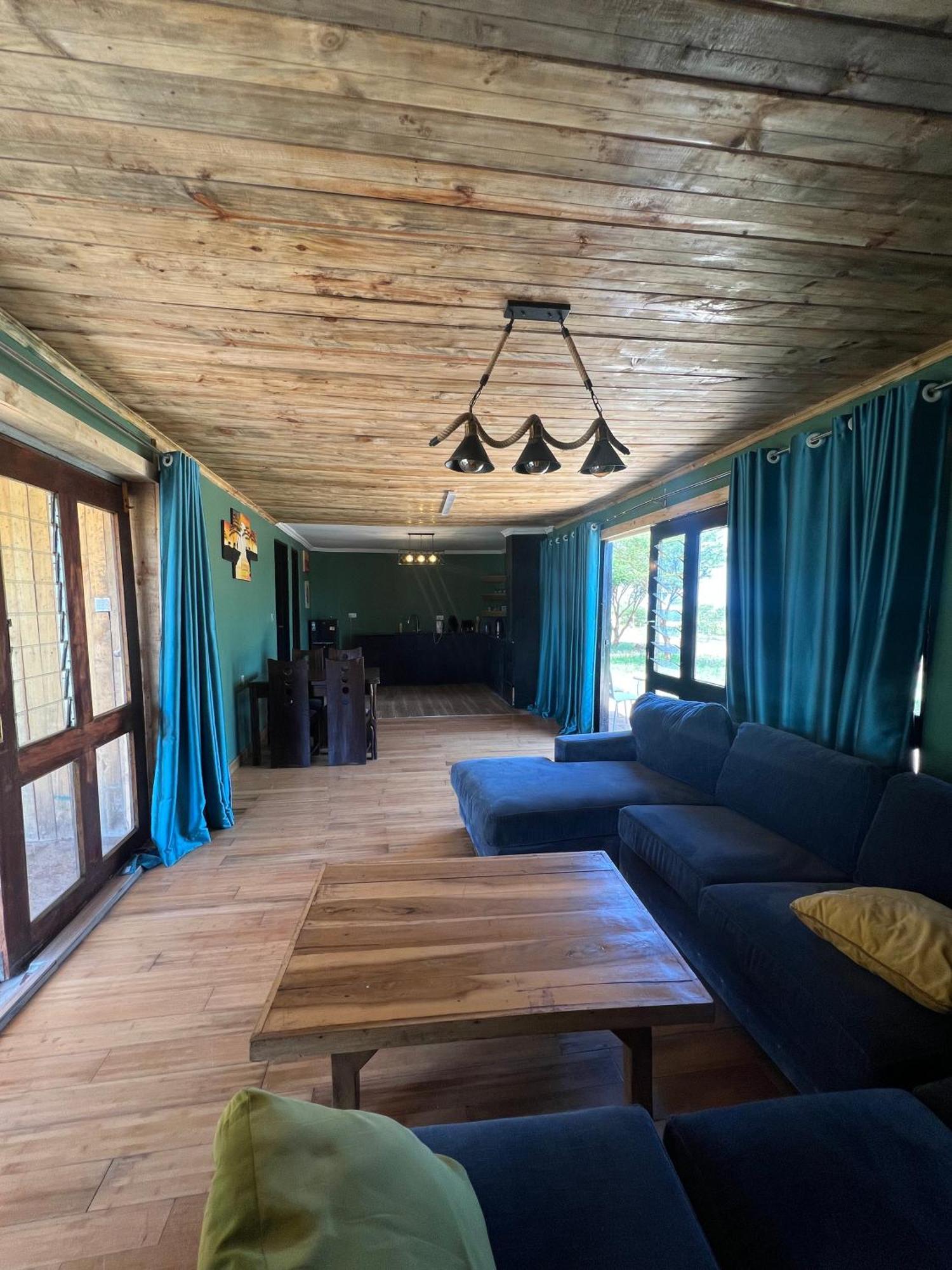 Amboseli Glass House Oloitokitok Экстерьер фото