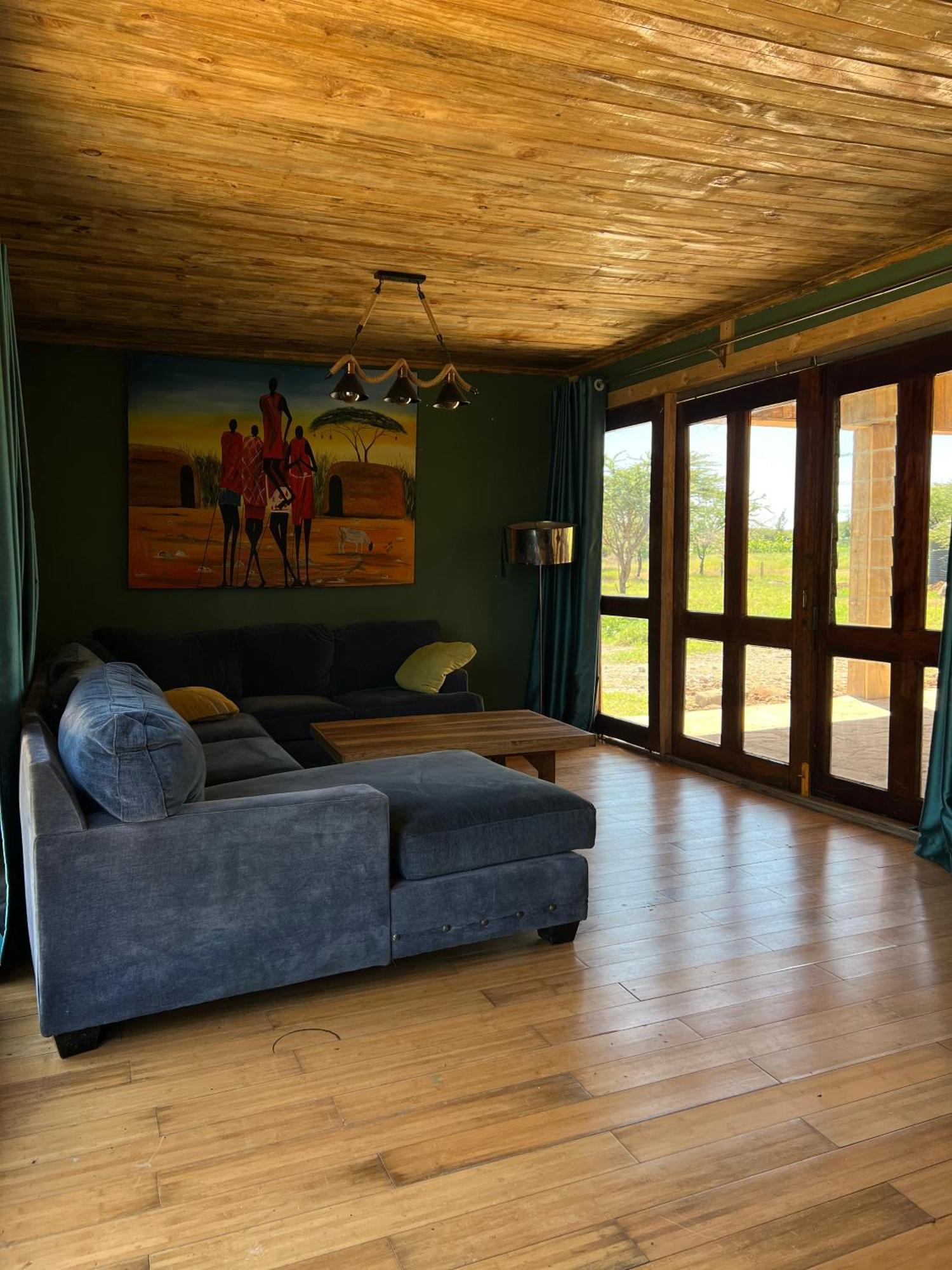 Amboseli Glass House Oloitokitok Экстерьер фото