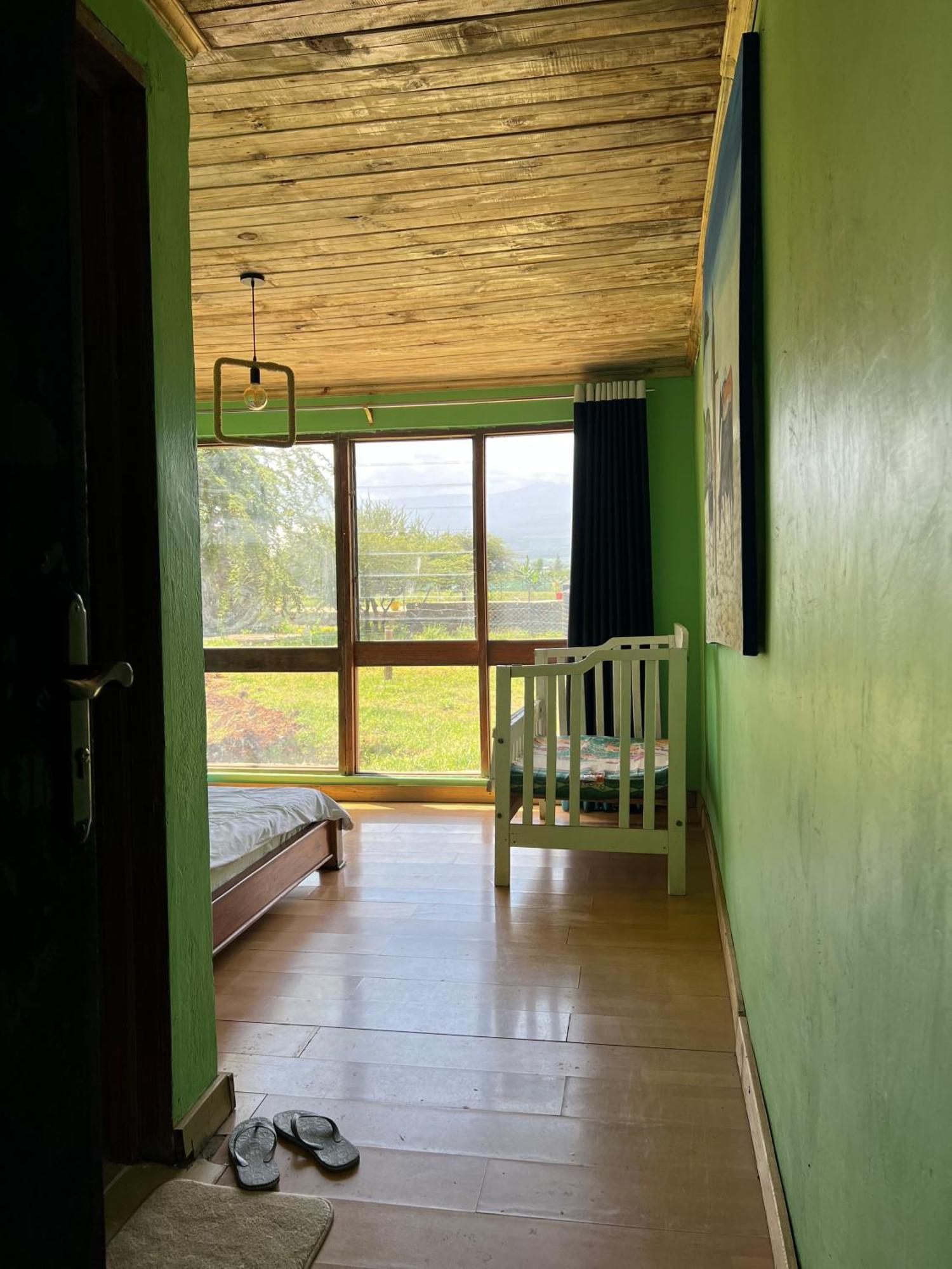 Amboseli Glass House Oloitokitok Экстерьер фото